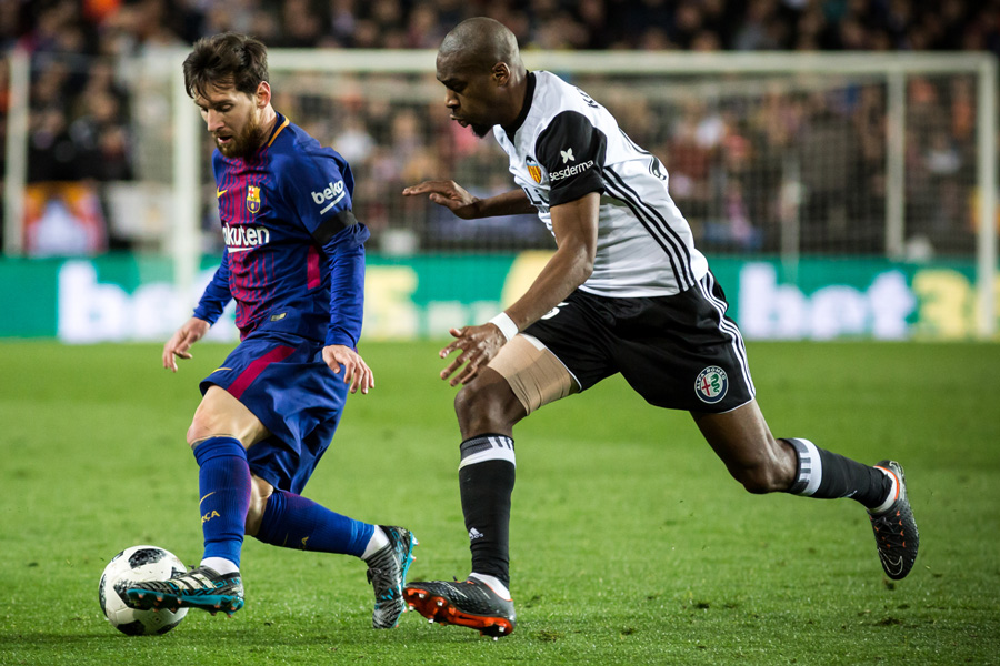 Foul analysis at big-5 league level: from Barcelona to Brighton & Hove