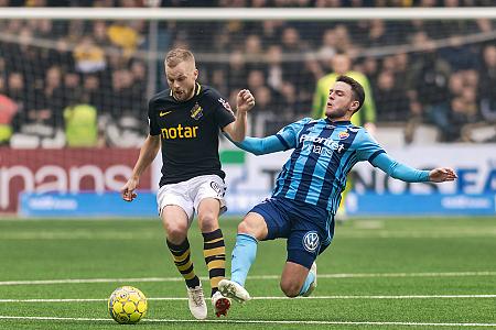 Effective playing time in 37 European competitions