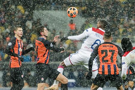 Duels aériens défensifs : Marcelo devance Maguire et van Dijk