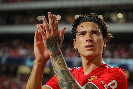 Top transfer values outside the big-5