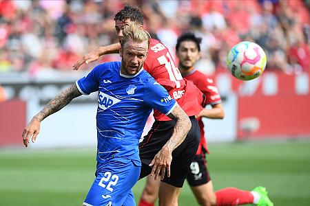 ‘Grandes' et ‘petites' équipes à travers le monde